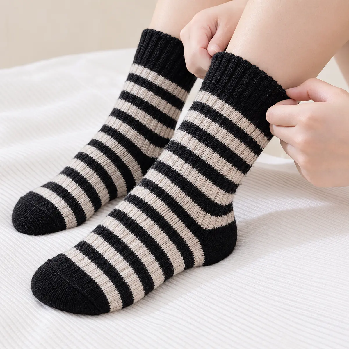 Wool Socks for Wholesale – TXW03005